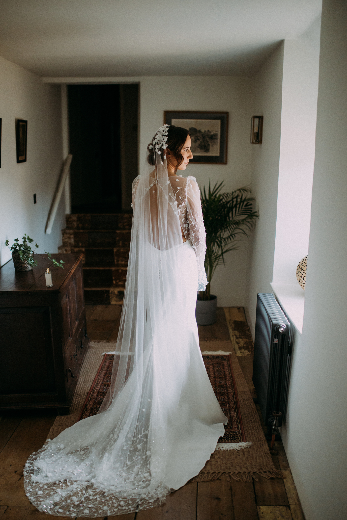 Rime Arodaky Bride at Tythe Barn Oxfordshire – Beragampengetahuan