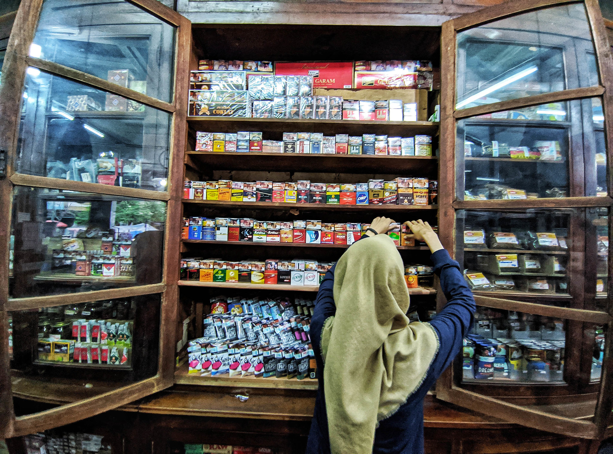 Talking Indonesia: kretek capitalism – beragampengetahuan – Beragampengetahuan