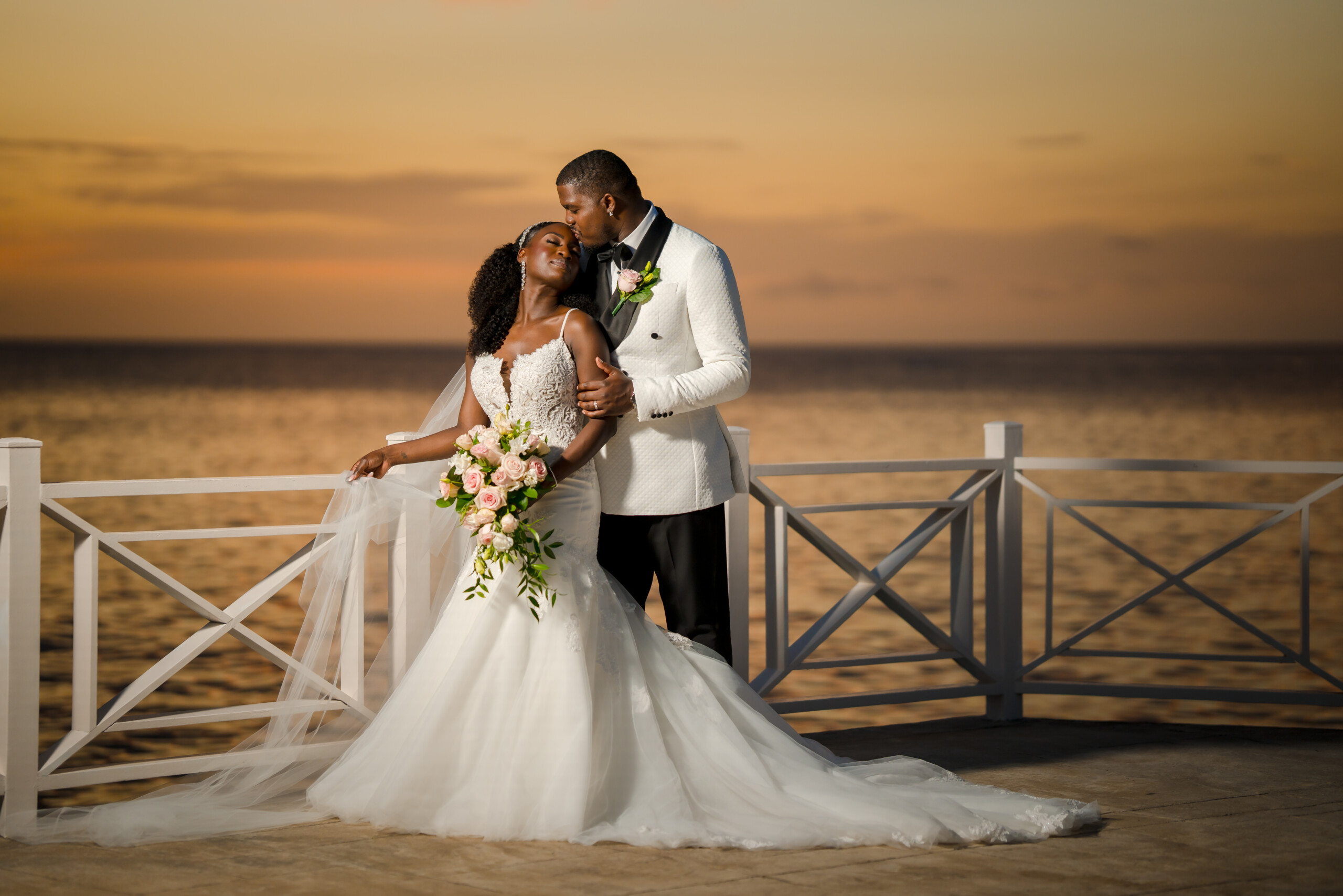 Simple Elegance was the Perfect Theme for this Beach Wedding in Jamaica – Beragampengetahuan