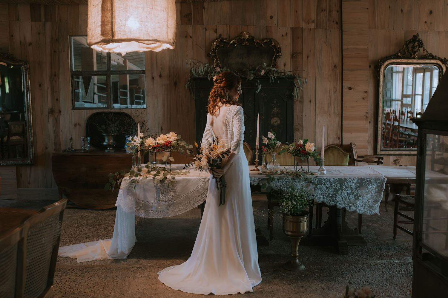 Inspirasi pernikahan boho yang berani di Spanyol

 – Beragampengetahuan