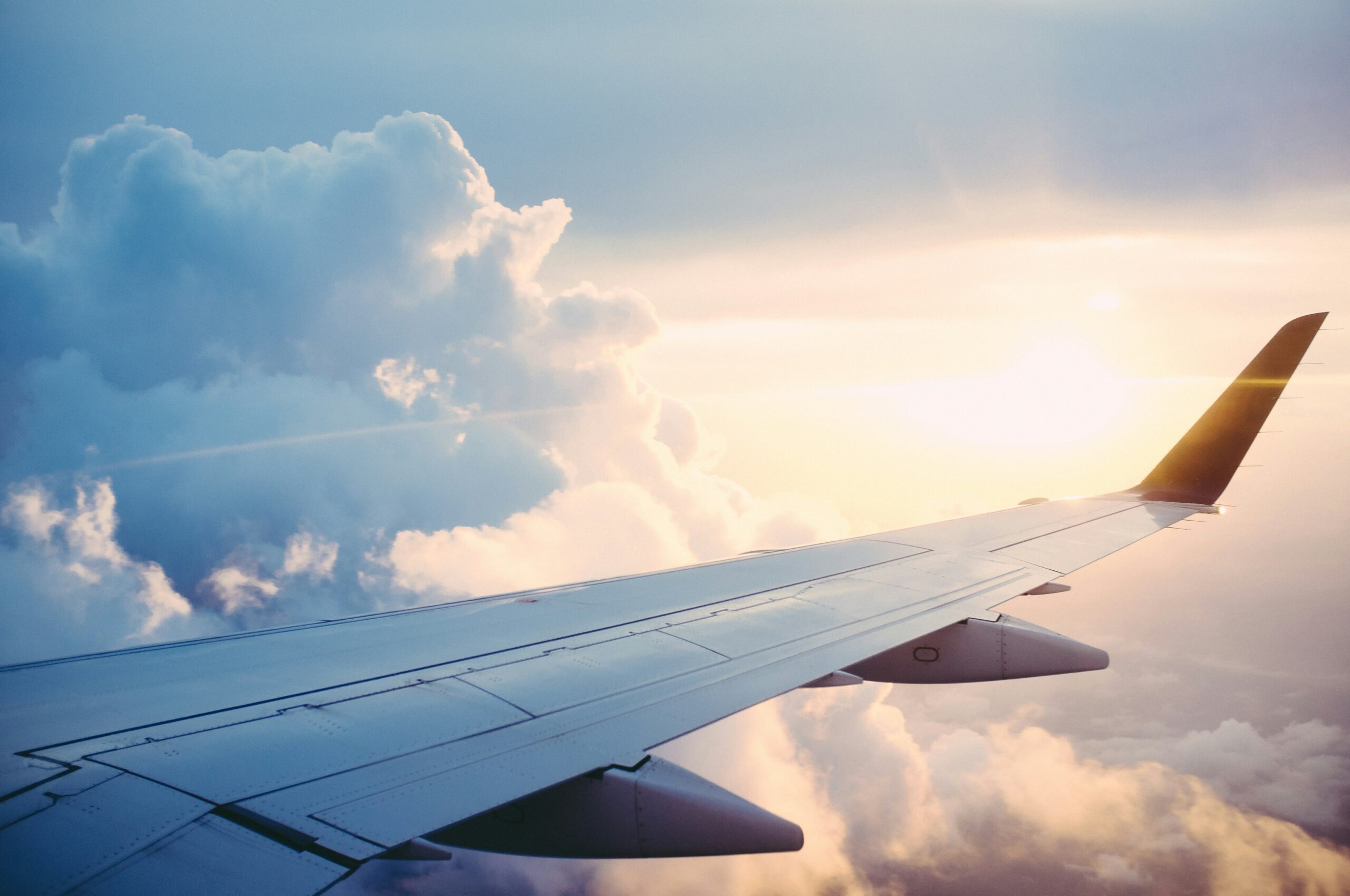 Cara Memesan Penerbangan dan Hotel: Jet-Set Essentials

 – Beragampengetahuan