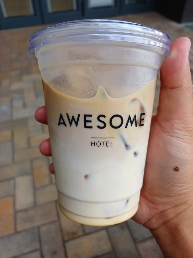 Es Kopi di Hotel Luar Biasa