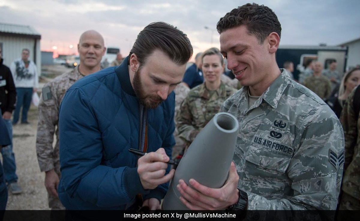 Actor Chris Evans Clarifies He Did Not Sign Israeli Bomb As Pic Goes Viral Actor Chris Evans Clarifies He Did Not Sign Israeli Bomb As Pic Goes Viral