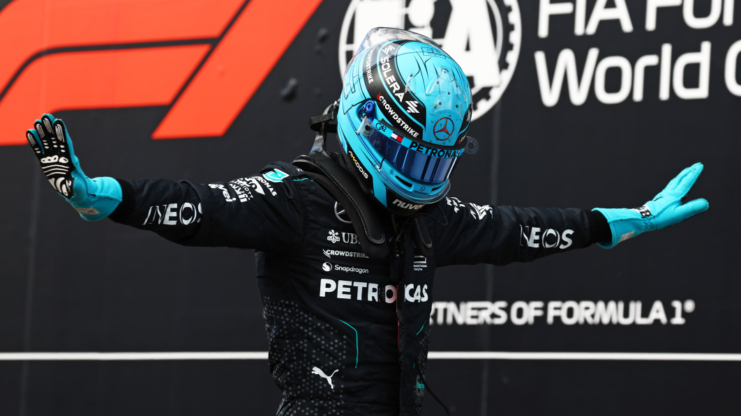 George Russell mengambil posisi terdepan di depan Max Verstappen di Grand Prix Kanada

 – Beragampengetahuan