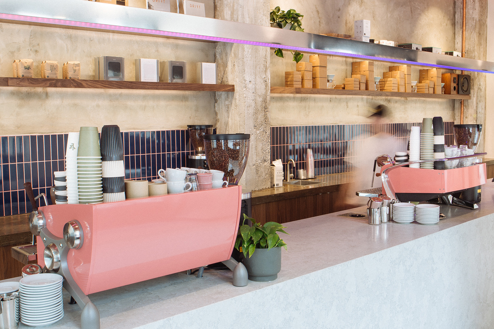 Gedung Kopi: Kopi Kemenangan Kecil di Ottawa, ON

 – Beragampengetahuan