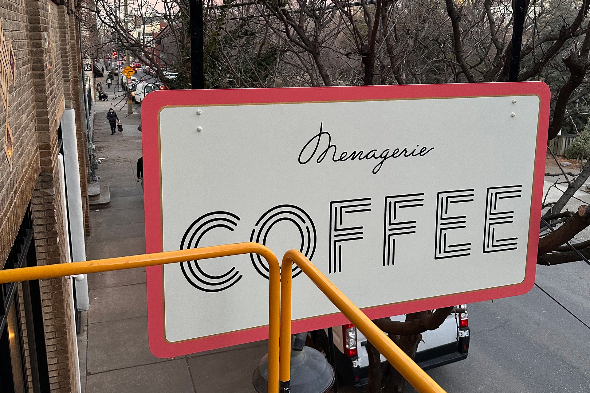 Gedung Kopi: Kopi Menagerie di Philadelphia, PA

 – Beragampengetahuan