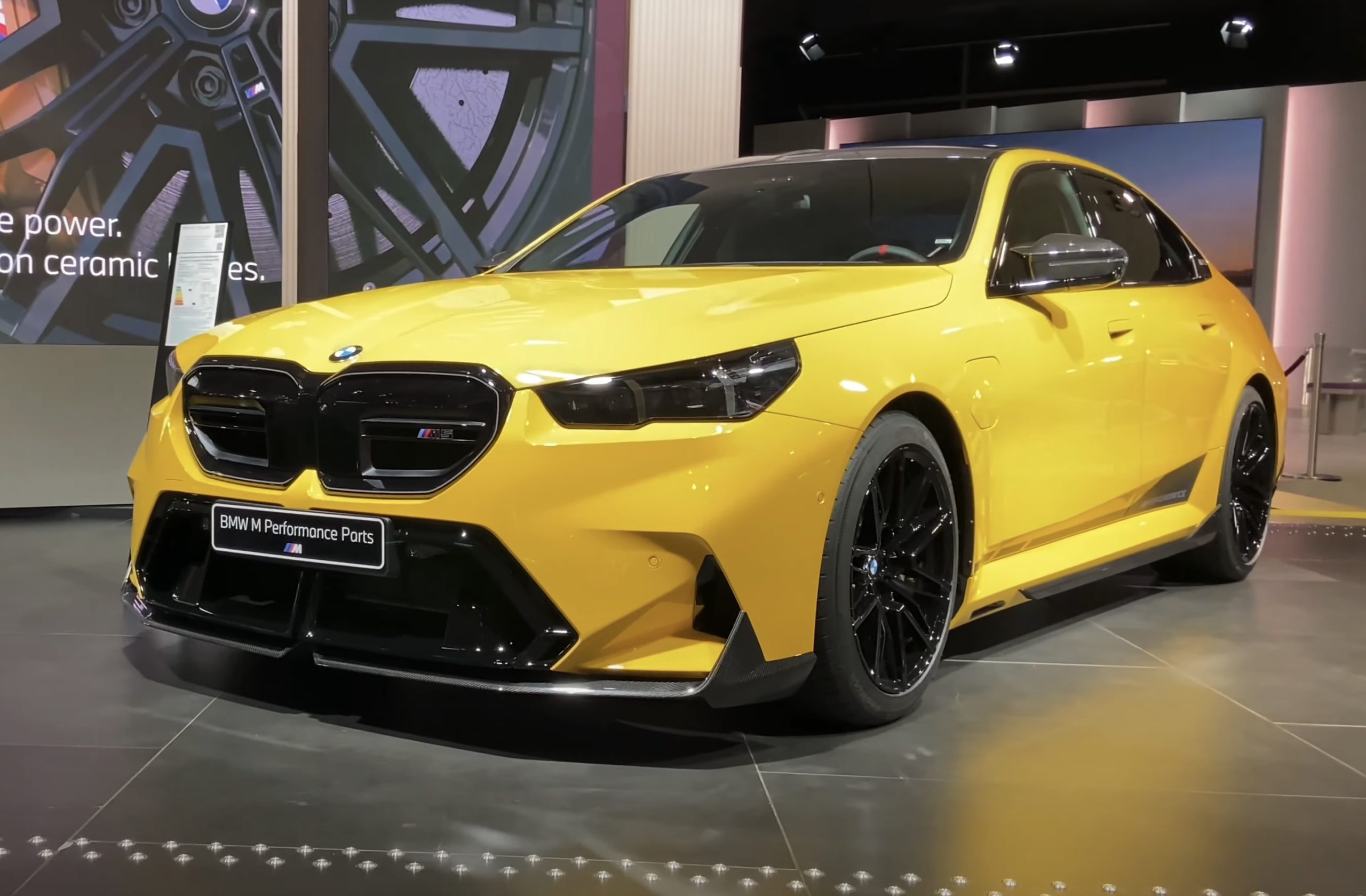 M5 G90 dilengkapi dengan BMW M Performance Parts (Video)

 – Beragampengetahuan
