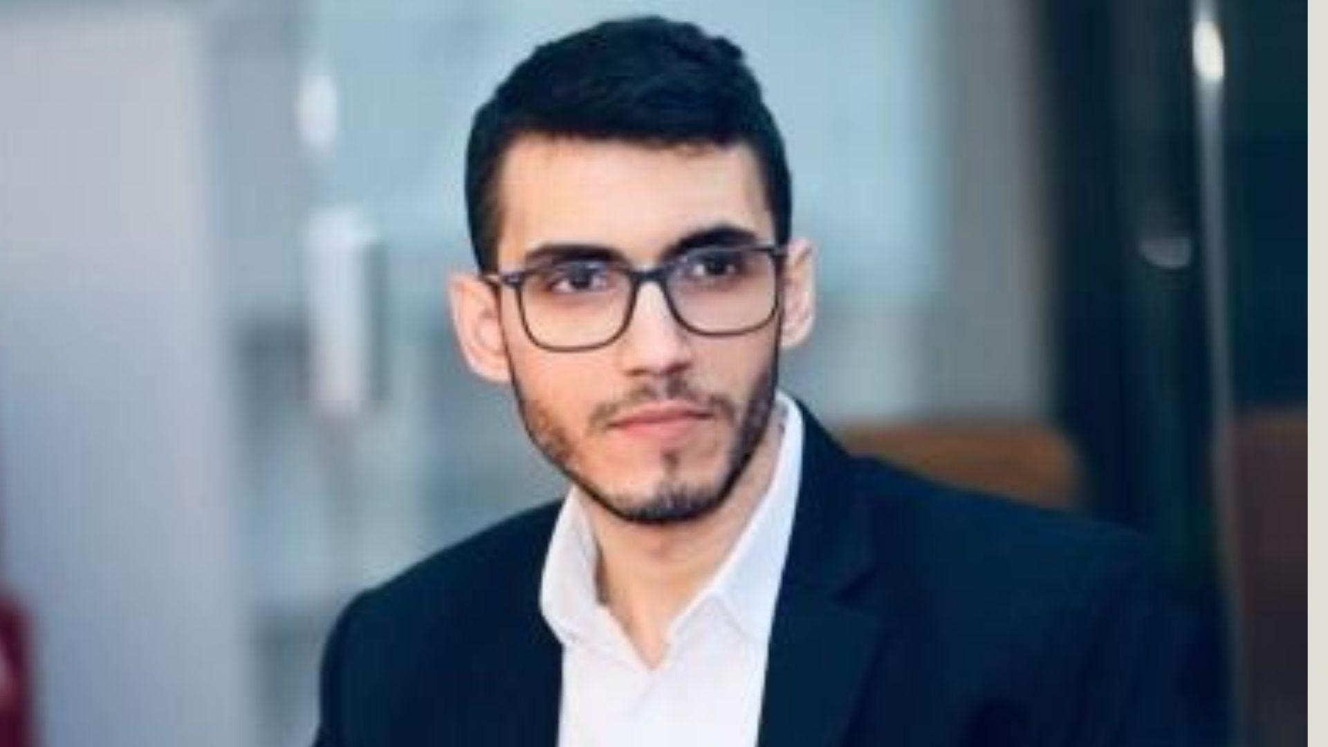 Menavigasi Pasar Global: Wawasan dari Pakar Fintech dan Inovasi Iskander Haouam – beragampengetahuan

 – Beragampengetahuan