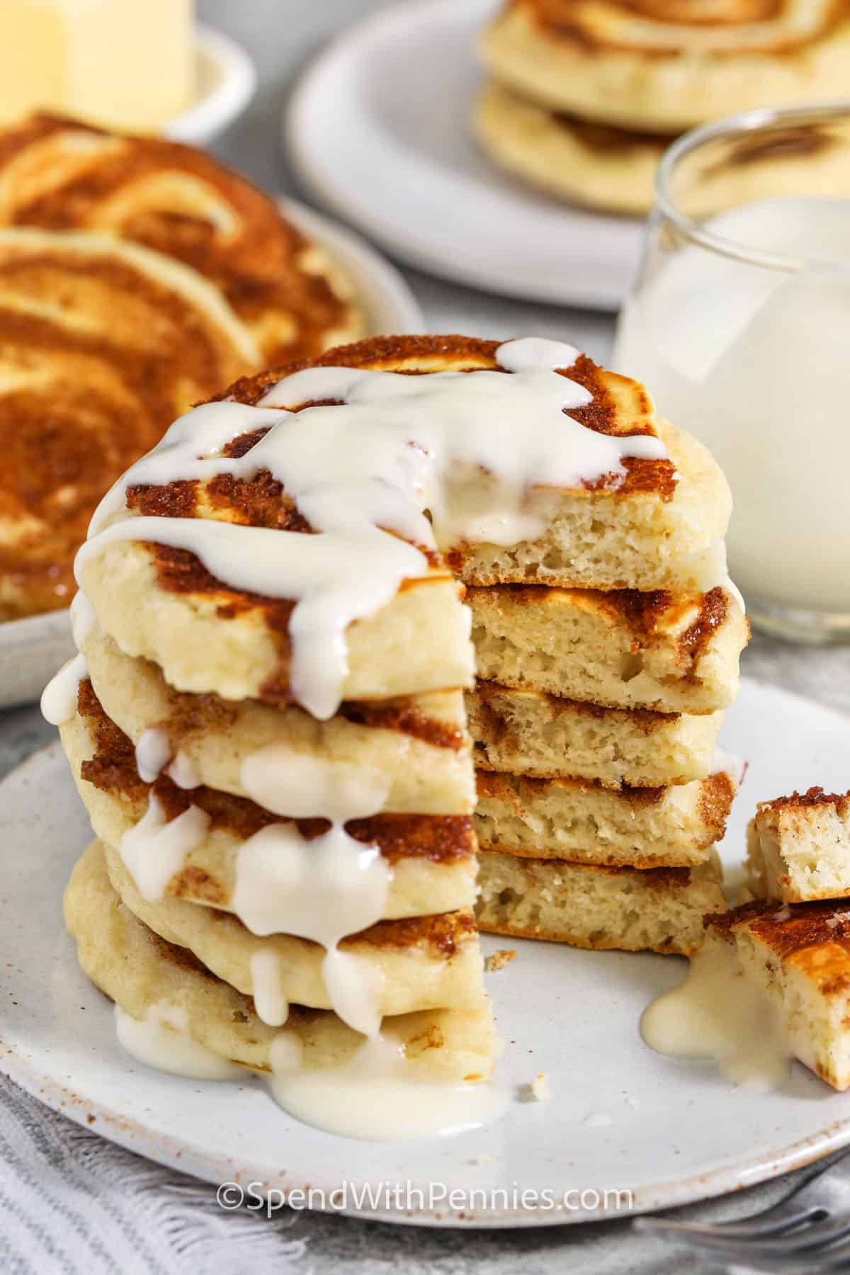 Cinnamon Roll Pancakes – hemat uangnya

 – Beragampengetahuan