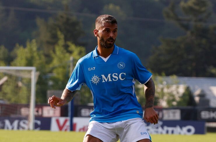 Leonardo Spinazzola ingin membuktikan dirinya di Napoli.

 – Beragampengetahuan
