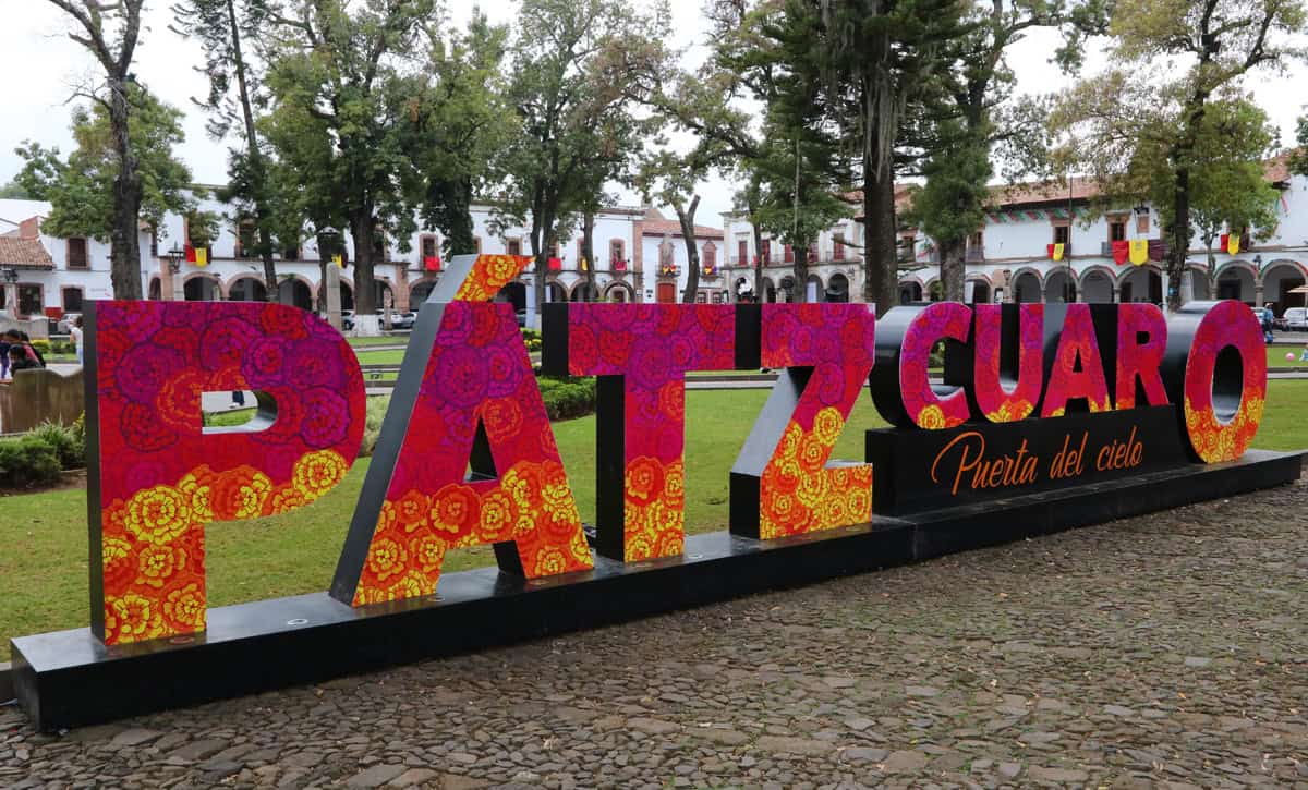 Kota “Pueblo Magico” Patzcuaro, Michoacán (Meksiko)

 – Beragampengetahuan