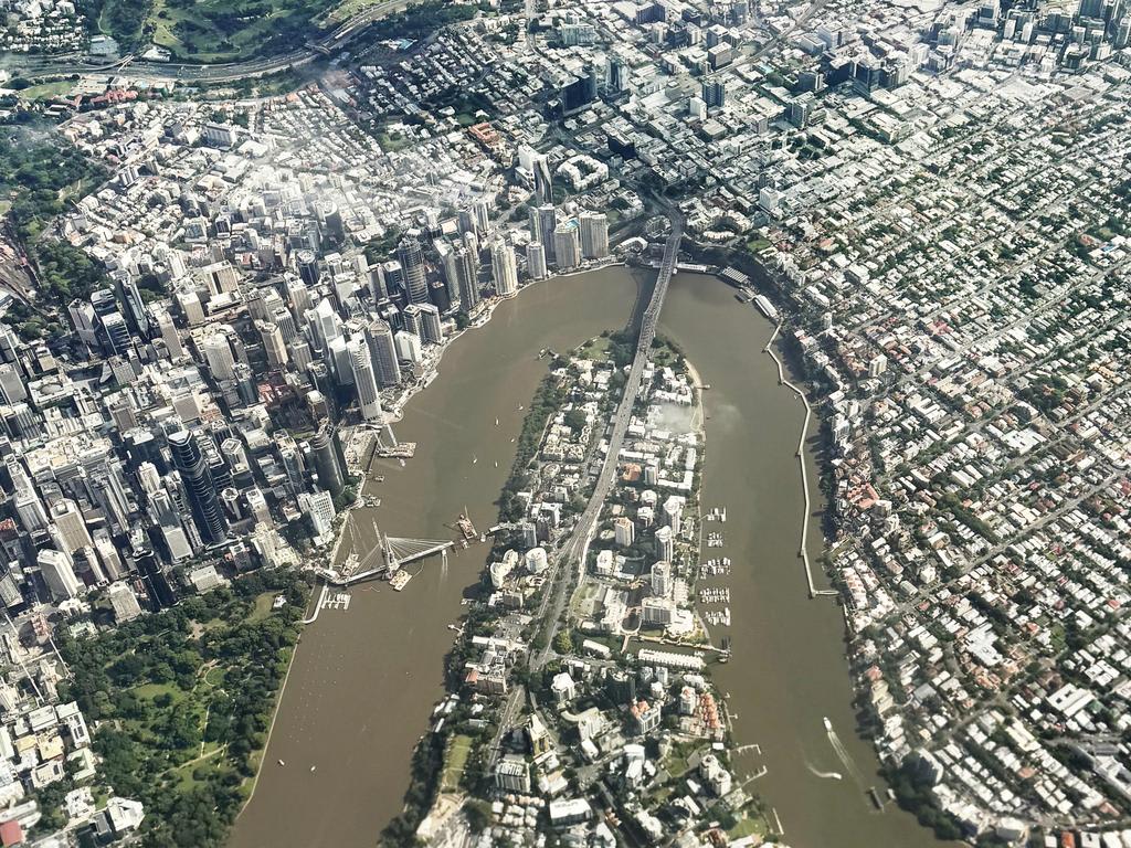 Meningkatnya harga rumah memaksa perjalanan dua jam untuk mendapatkan perumahan yang lebih murah

 – Beragampengetahuan