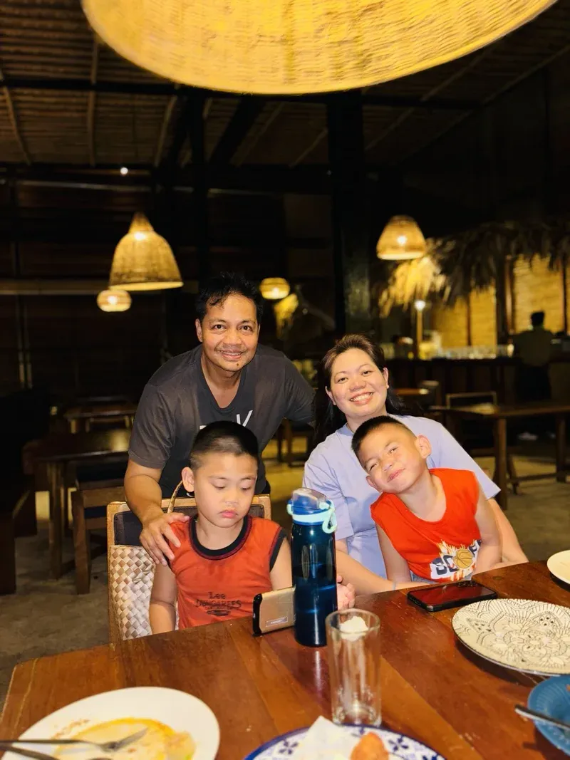 Sekilas Tentang Restoran Kabsat [San Juan, La Union]