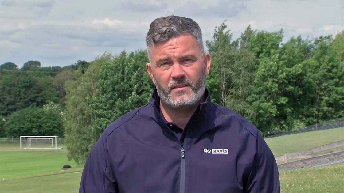 Saya ingin membelikan Keith Downie satu pint

 – Beragampengetahuan