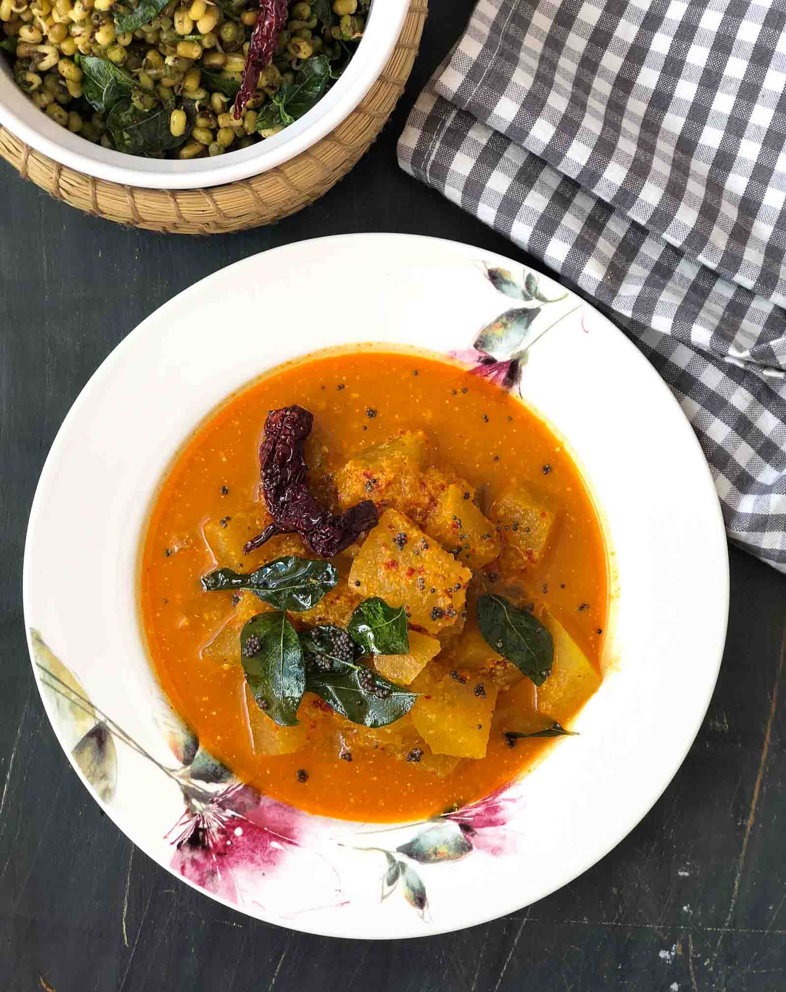 Resep Kuvale Sasam – Kari Konkani Labu Abu dari Archana Kitchen

 – Beragampengetahuan