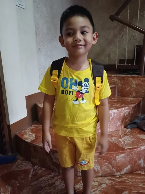 Rafa bersemangat untuk hari pertamanya di sekolah