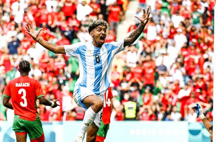 Gol kontroversial Argentina, Spanyol mengalahkan Uzbekistan dengan tipis

 – Beragampengetahuan