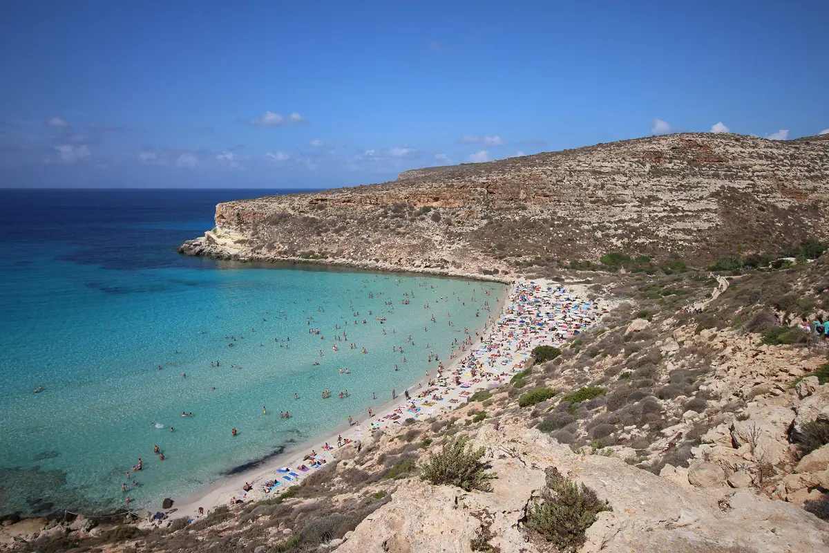 5 pulau TERBAIK untuk dikunjungi di Italia

 – Beragampengetahuan