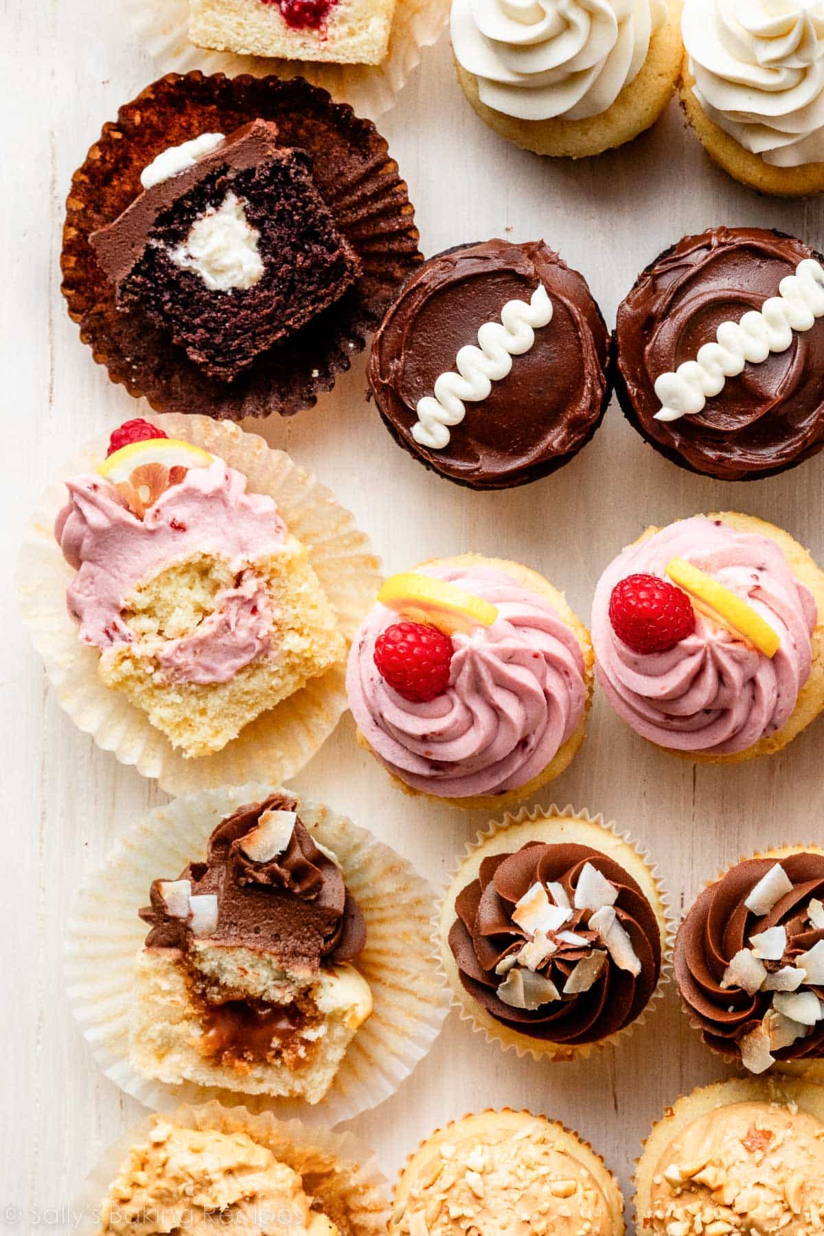 Mengisi Cupcakes (Video Tutorial)

 – Beragampengetahuan