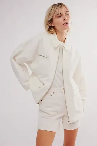 Kami Mudah Itu Jaket Kanvas Gratis.