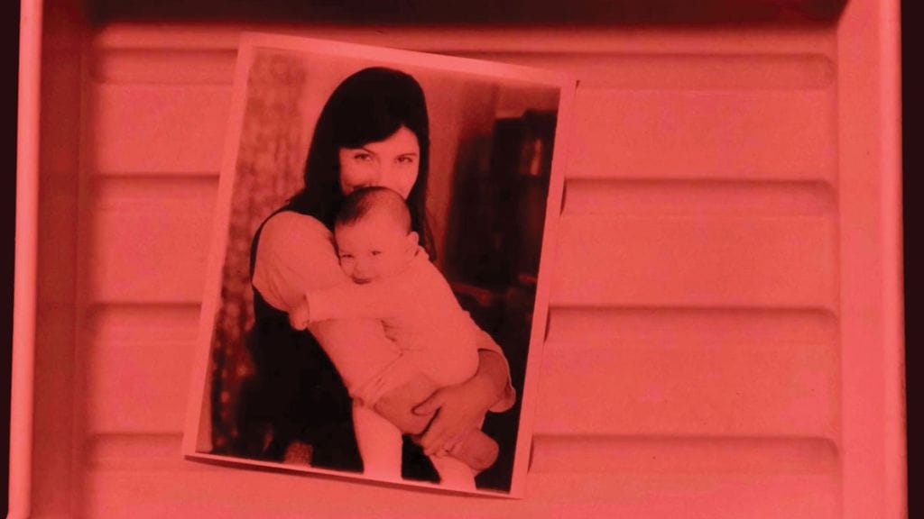 Dalam Memori Fotografi, Rachel Elizabeth Seid mencari ibu yang tidak pernah dia kenal (2024)

 – Beragampengetahuan