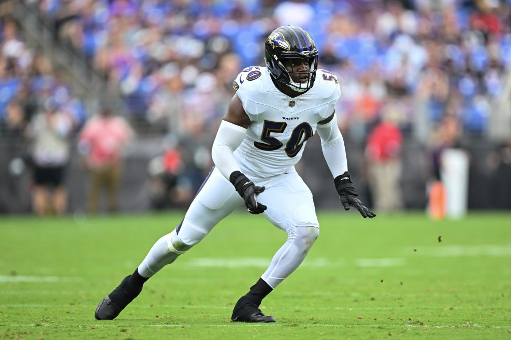Rookie Ravens Adisa Isaac adalah satu-satunya pemain yang melewatkan latihan hari Senin.

 – Beragampengetahuan