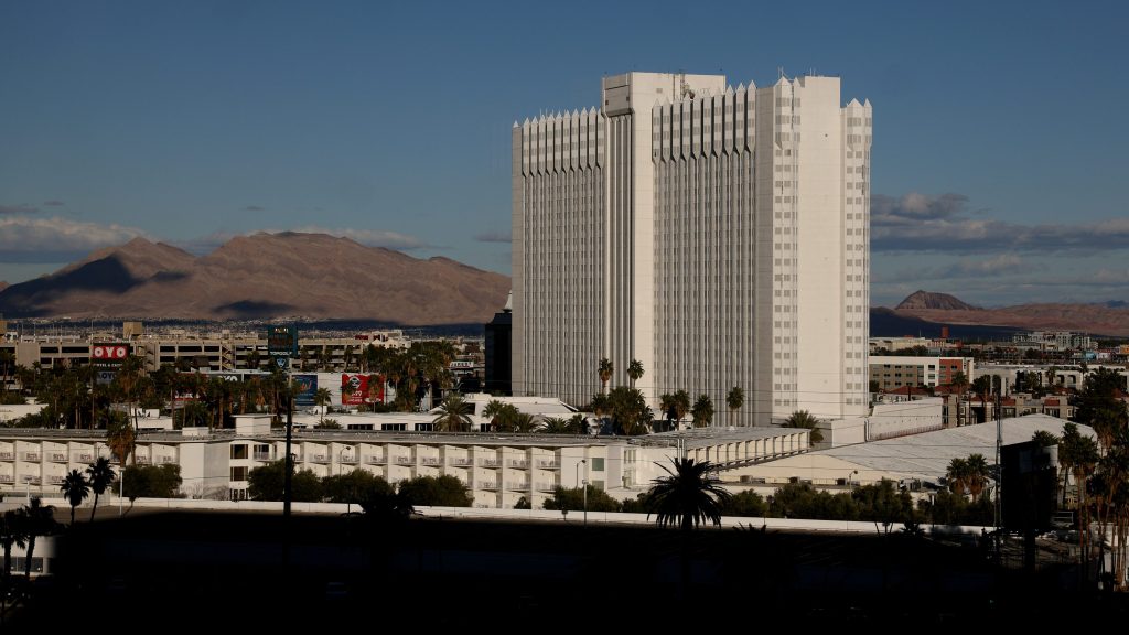 Tropicana Las Vegas mendapat izin resmi untuk meledakkan menara hotel

 – Beragampengetahuan