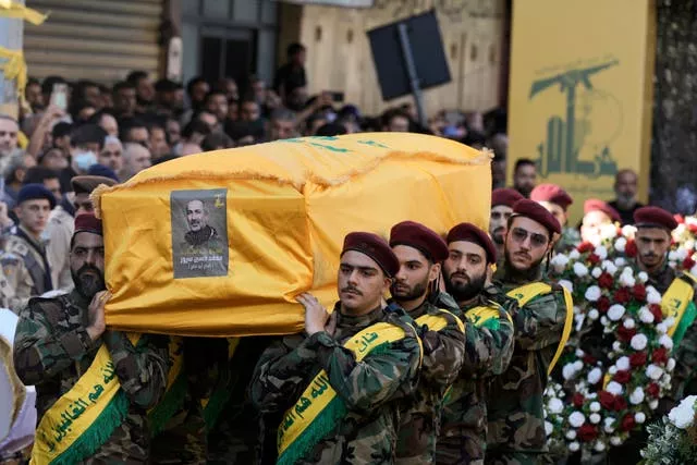 Pemakaman komandan drone Hizbullah Mohammad Hussein Surul