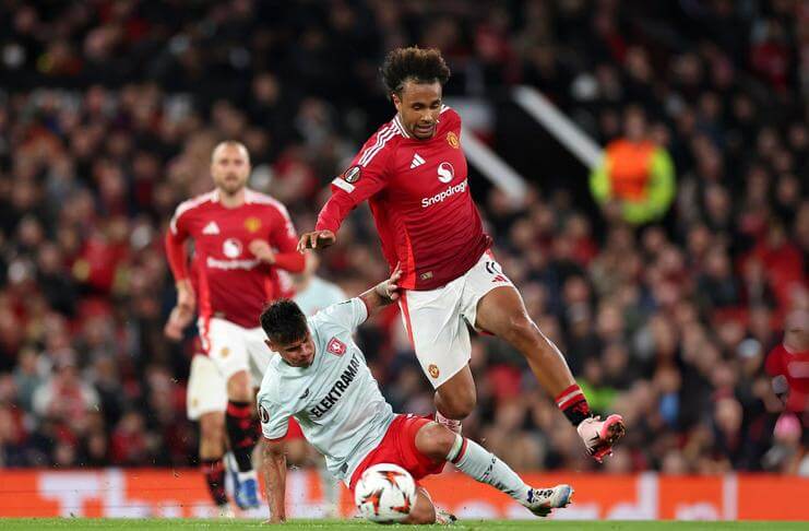 Mees Hilgers Cs mencuri satu poin di Old Trafford.

 – Beragampengetahuan