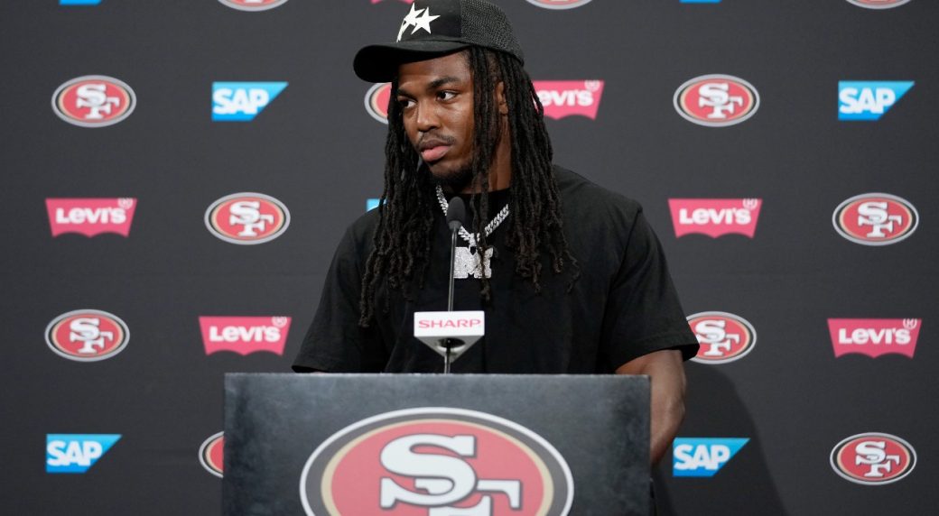 49ers RB Jordan Mason mengatakan dia tahu dia akan memulai di McCaffery pada hari Jumat.

 – Beragampengetahuan