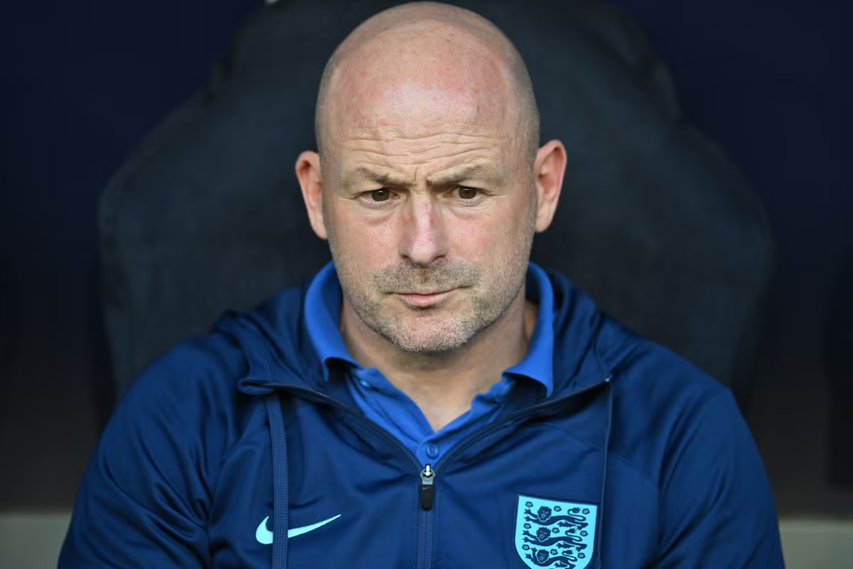 Lee Carsley menegaskan Ben White belum siap untuk Inggris

 – Beragampengetahuan