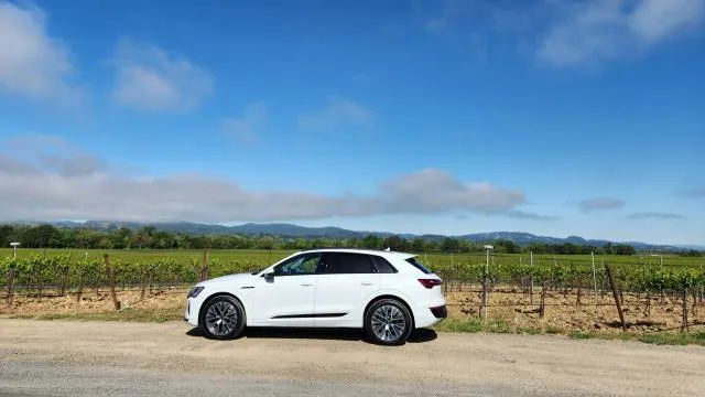 Audi Q8 E-Tron 2025