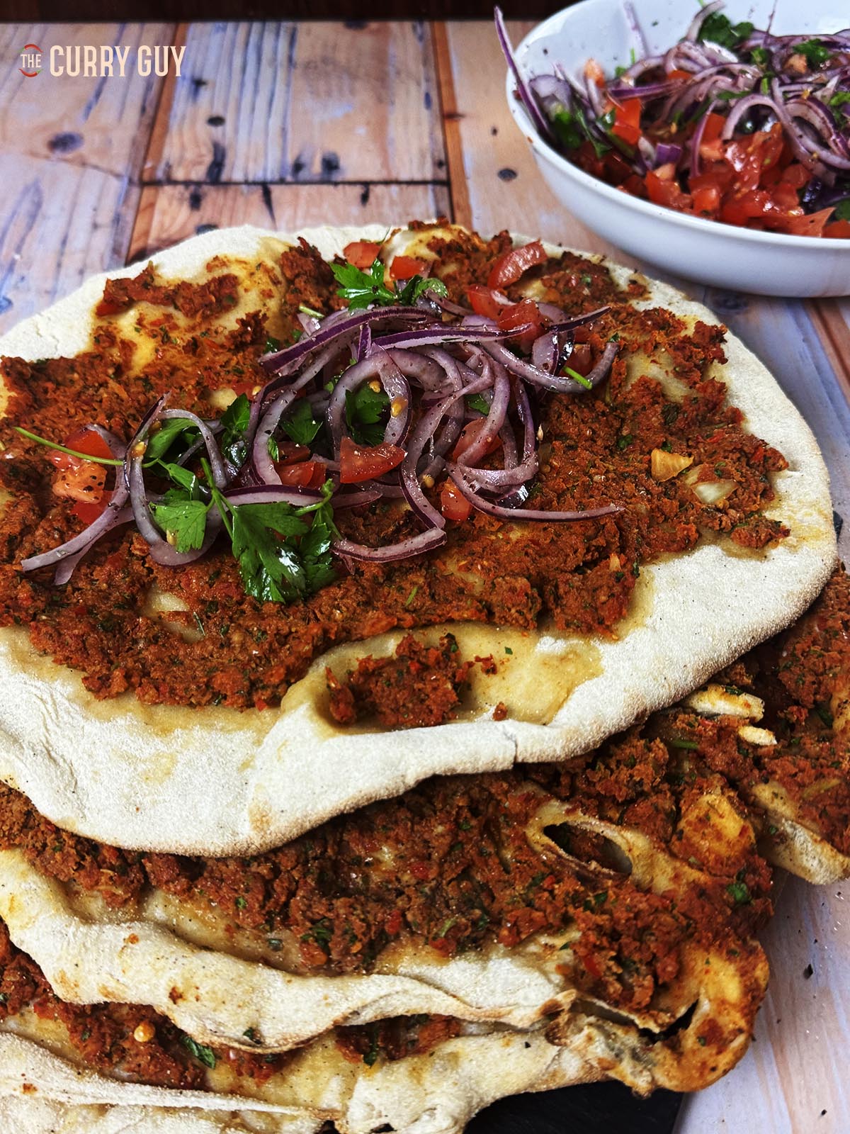Hidangan favorit Lahmacun: Pie Pizza Turki

 – Beragampengetahuan