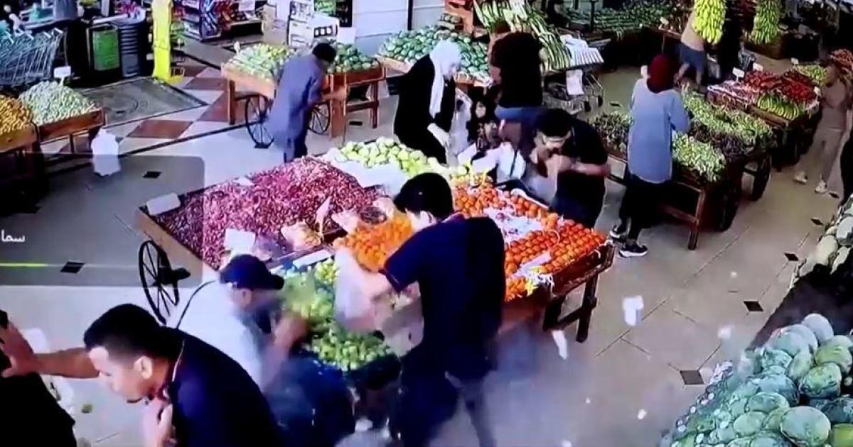 Ledakan Pager membunuh anggota Hizbullah, yang lain, melukai ribuan orang, kata para pejabat;

 – Beragampengetahuan