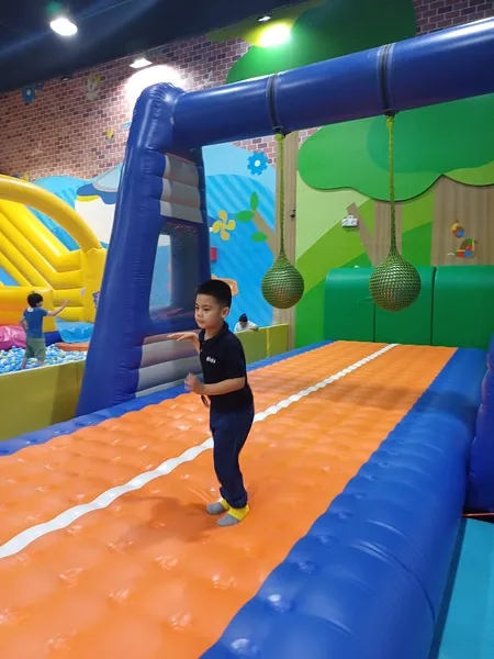 A Quick Guide To Kidzooona Robinsons Galleria With Kids [Family Travel Tips + Review]