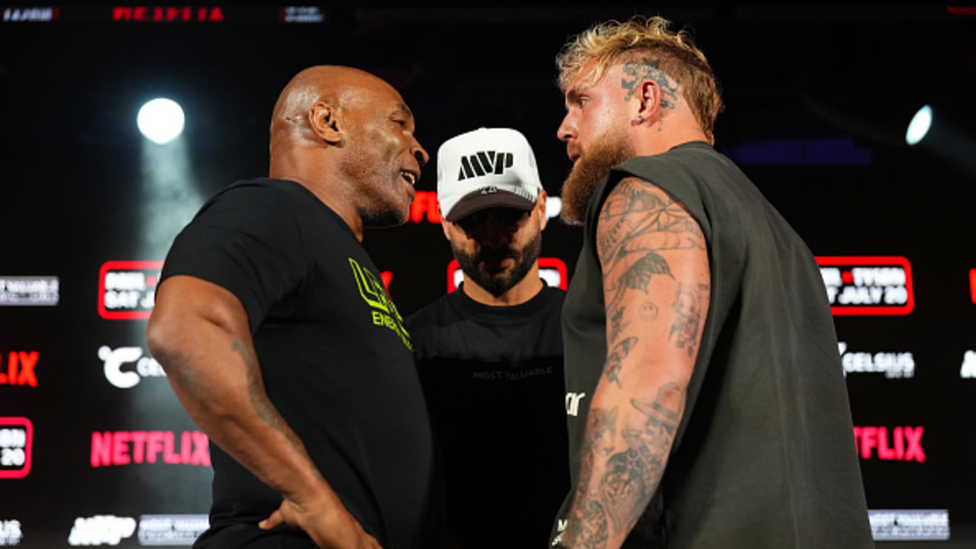 Pertarungan Paul vs. Tyson memecahkan rekor pertandingan tinju terbesar di luar Las Vegas

 – Beragampengetahuan