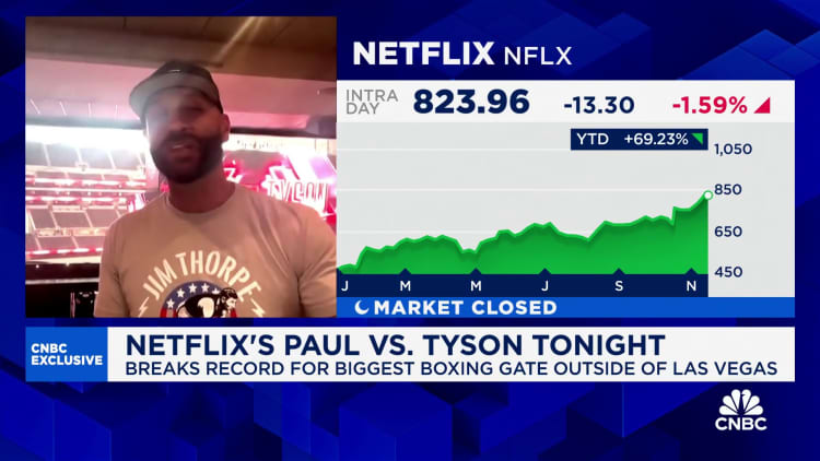 Paul vs. Tyson memecahkan rekor ring tinju terbesar di luar Las Vegas