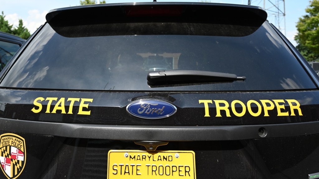 Setidaknya lima orang terluka dalam kecelakaan di Frederick County pada I-270.

 – Beragampengetahuan