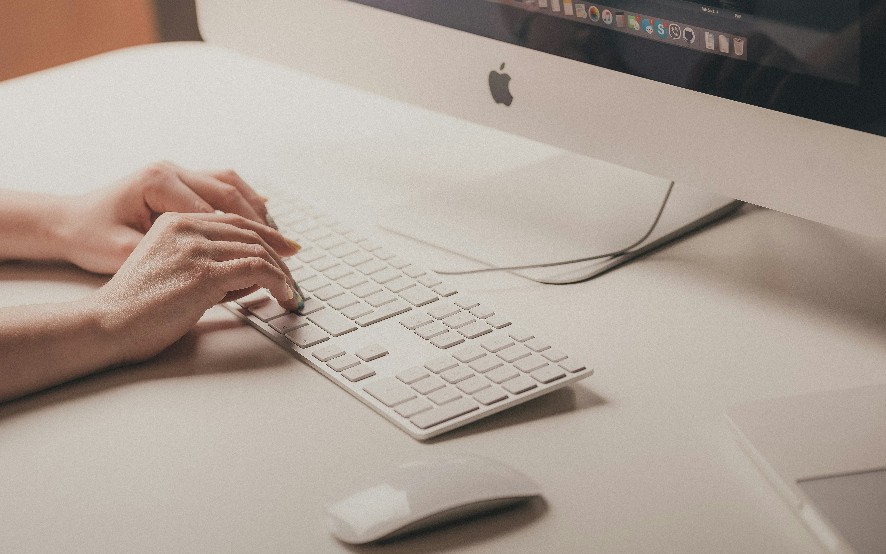 OpenAI, Node.js dan UI dinamis

 – Beragampengetahuan
