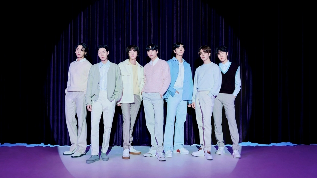 BTS dari Musik Big Hit (Hybe)