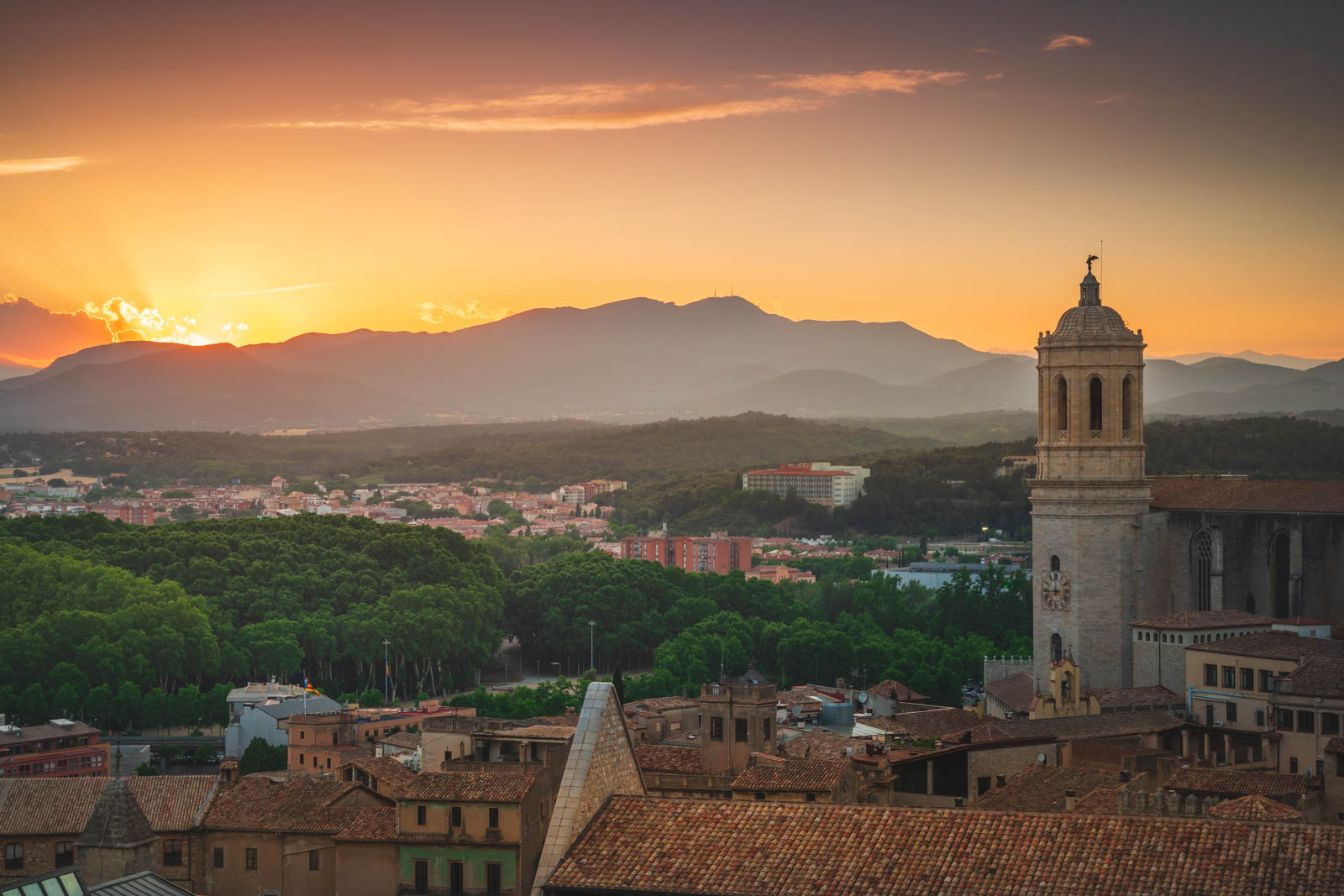 17 Best Cities in Spain To Visit Right Now – Beragampengetahuan