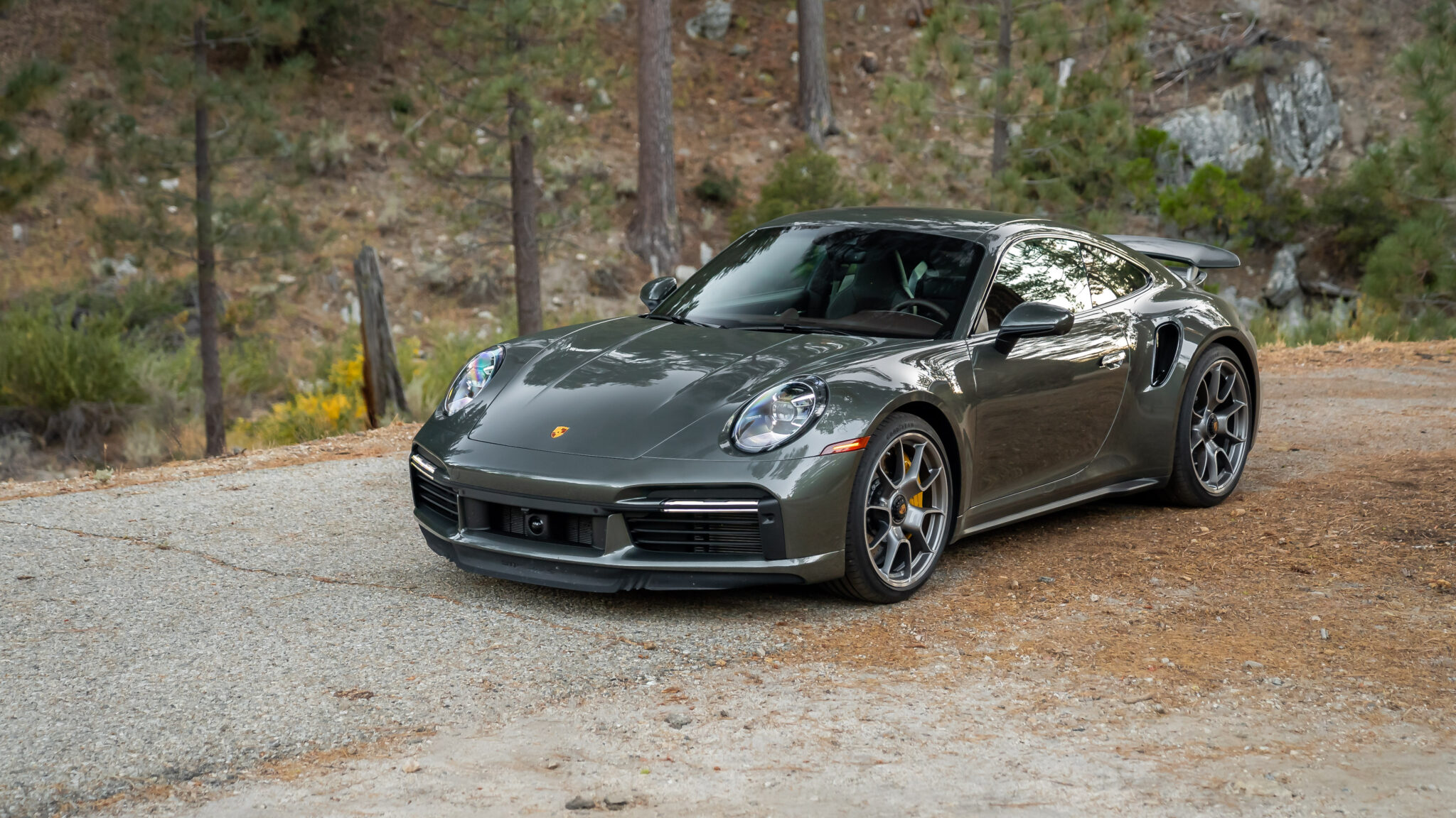 Porsche 911 Turbo S 2024

 – Beragampengetahuan