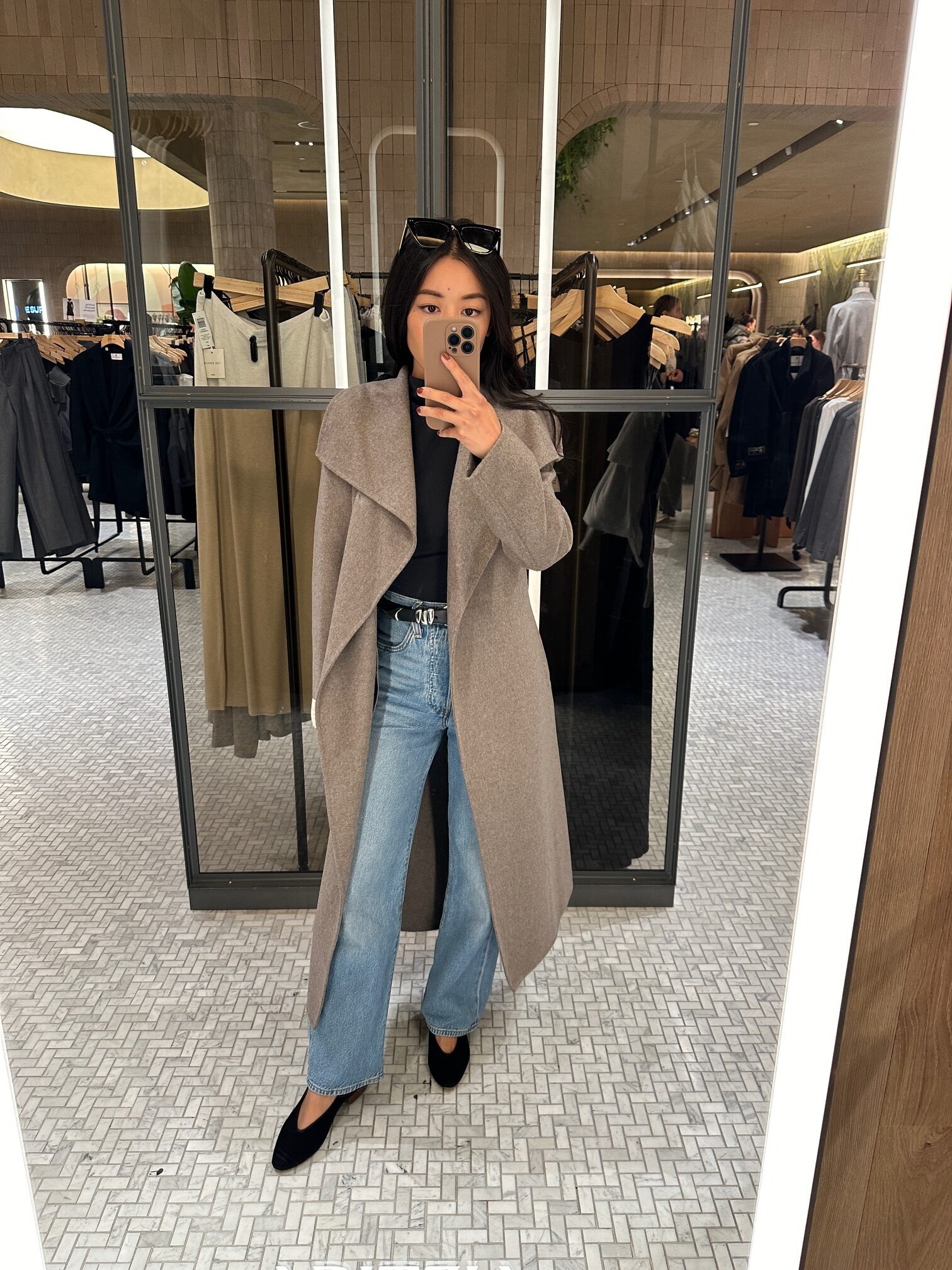 Percobaan Kecil Aritzia Coats

 – Beragampengetahuan