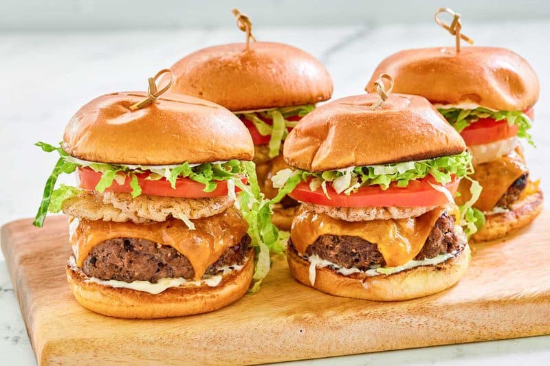 Burger Red Robin Banzai – Resep beragampengetahuan

 – Beragampengetahuan