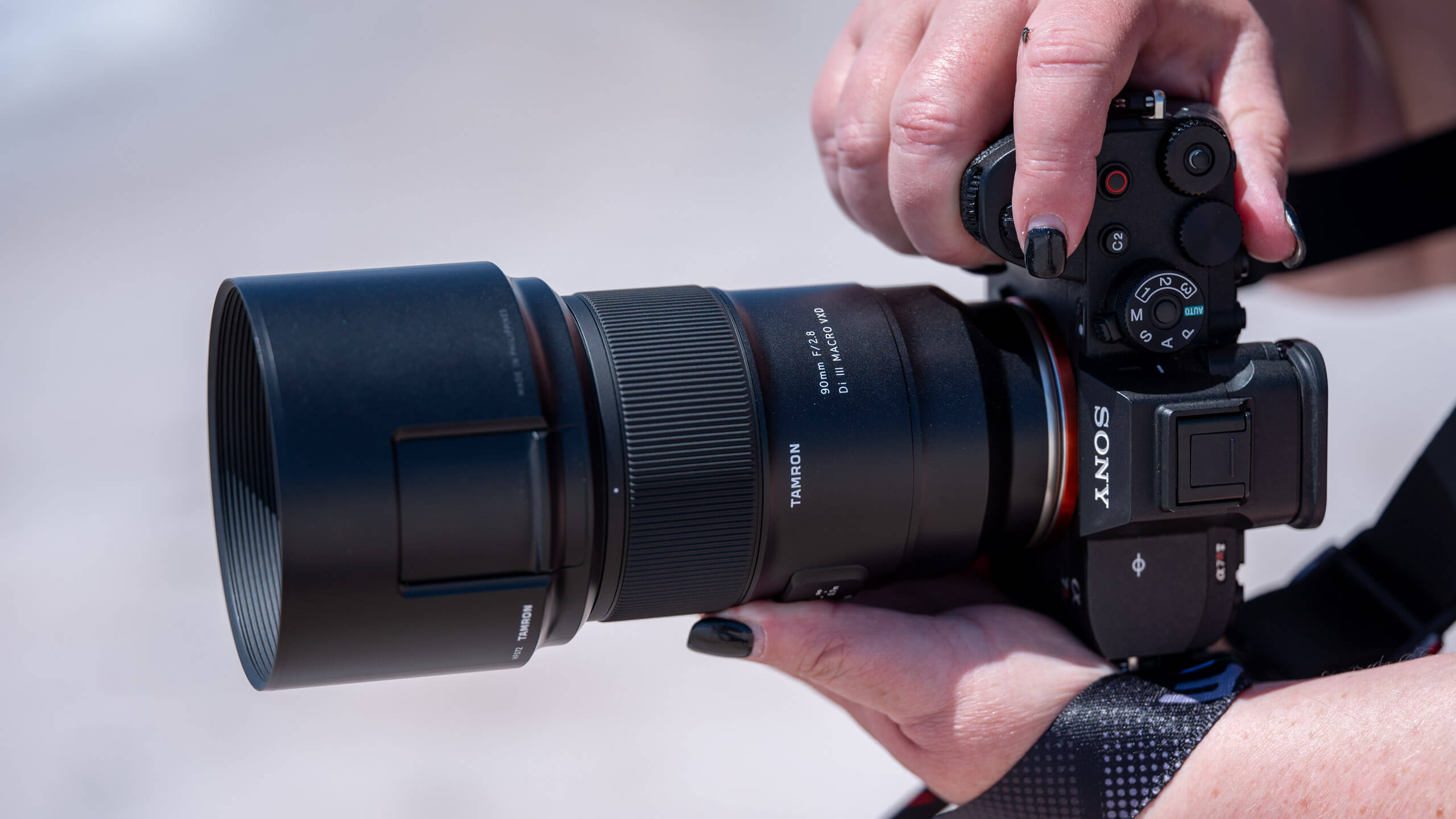 Tamron 90mm f/2.8 Makro

 – Beragampengetahuan