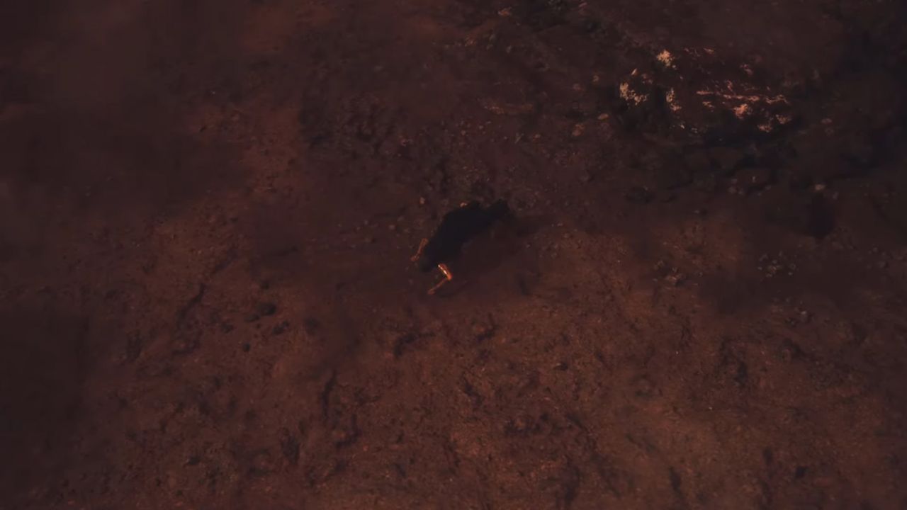 Kebangkitan tergeletak di tanah di 