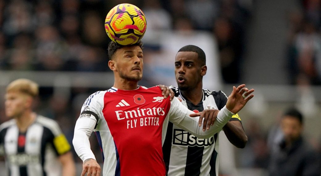 Rekor tanpa kemenangan Arsenal berakhir dengan kekalahan tiga kali dari Newcastle di Liga Premier.

 – Beragampengetahuan