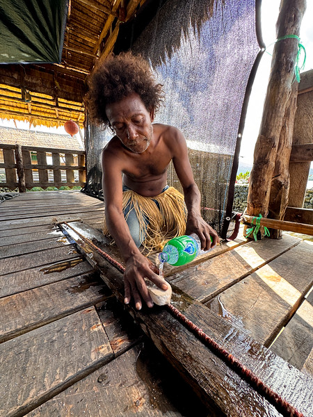 Making of shell money in Langa Langa Lagoon, Malaita, Solomon Islands