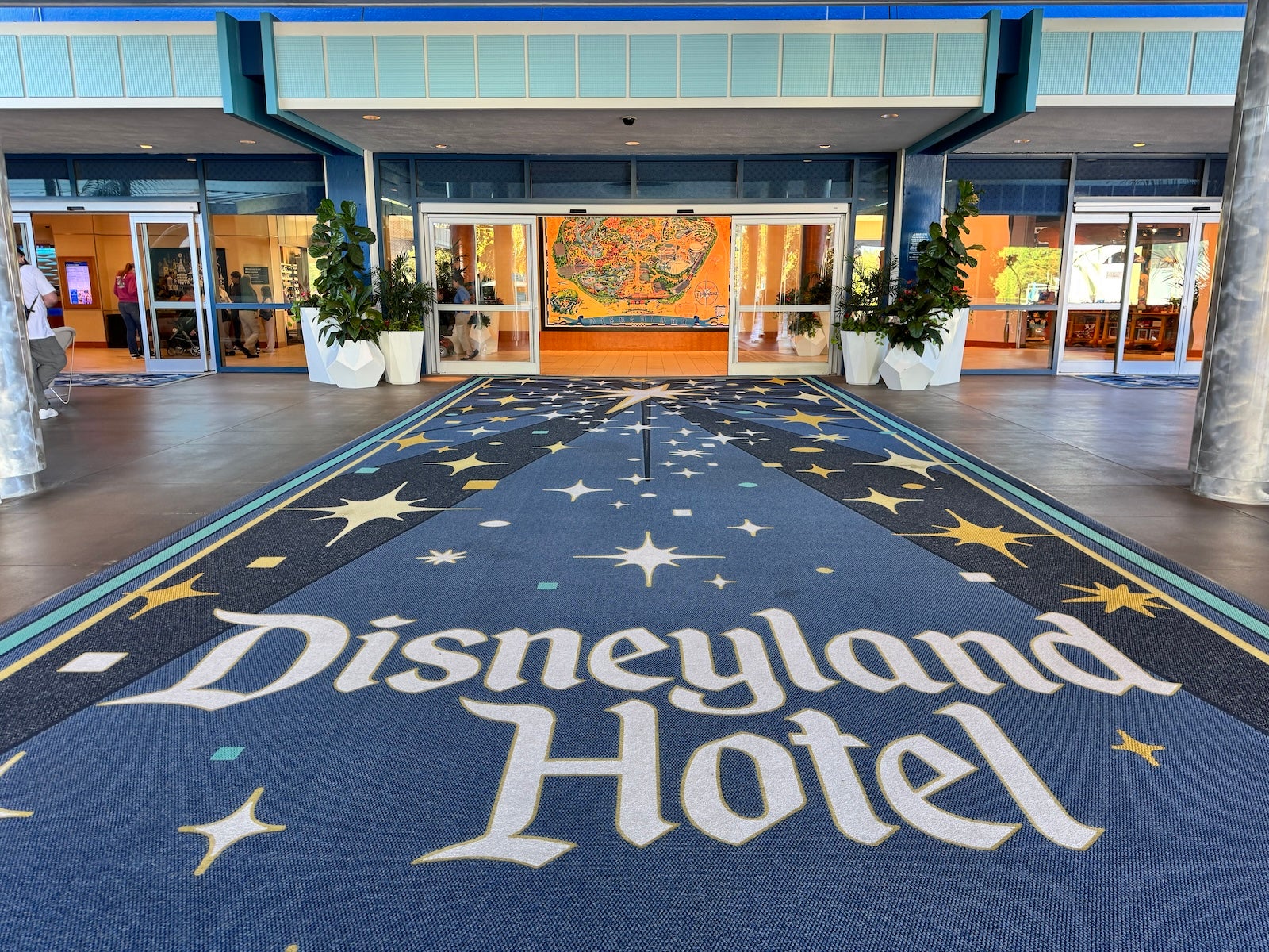 4 Alasan Mengapa Layak Menginap di Hotel Disneyland

 – Beragampengetahuan