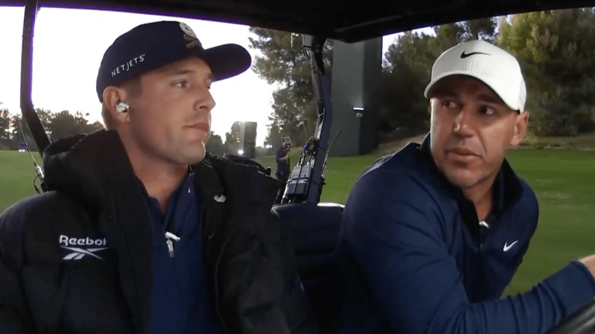 Brooks Koepka dan Bryson DeChambeau berbagi momen canggung setelah pertanyaan Charles Barkley yang tidak jelas.

 – Beragampengetahuan